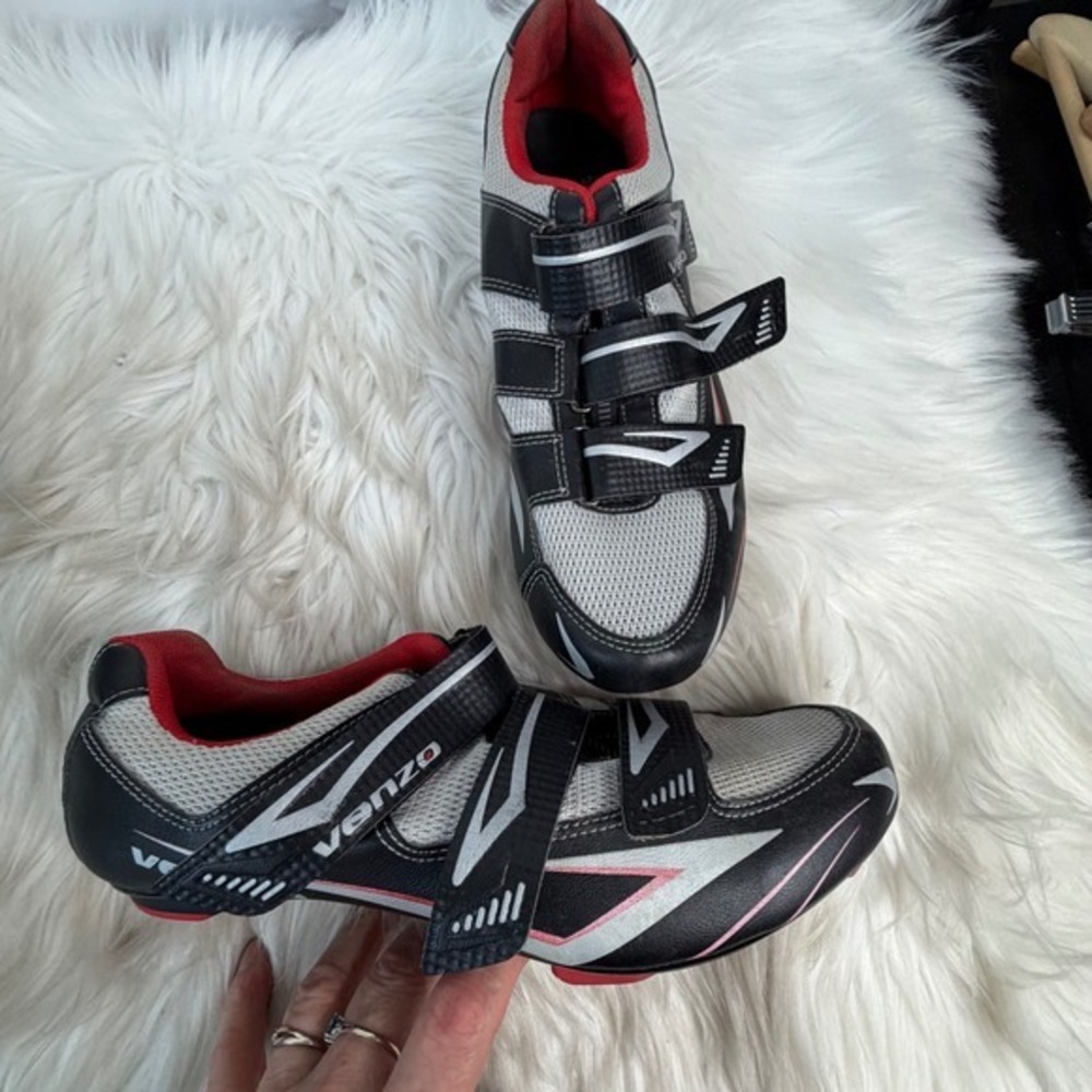 Venzo Road Cycling Shoes Black White Red Cleats Mens 9.5 Womens 11 EU 44